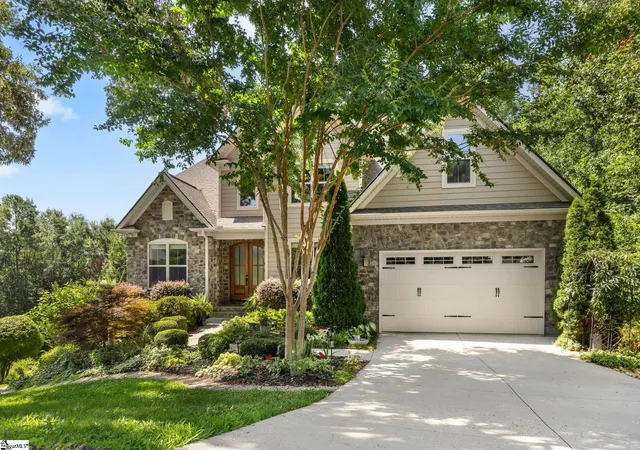 Homes for sale in Greer, SC | 109 Griffith Knoll Wy, Greer, SC 29651 | MLS# 1593356
