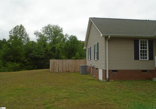 Homes for sale in Campobello, SC | 501 Caldwell St, Campobello, SC 29322 | MLS# 1589887
