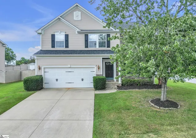 Photo 1 of Single family home for sale at 1 Flat Shoals Ct, Simpsonville, SC 29680 | MLS# 1598633 | Listing updated on 2026-09-17