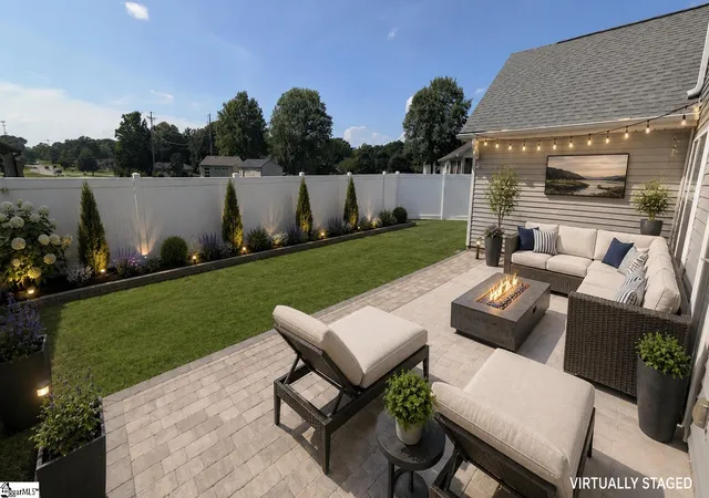 Photo 3 of Single family home for sale at 104 Terilyn Ct, Greenville, SC 29611 | MLS# 1594775 | Listing updated on 2026-09-14