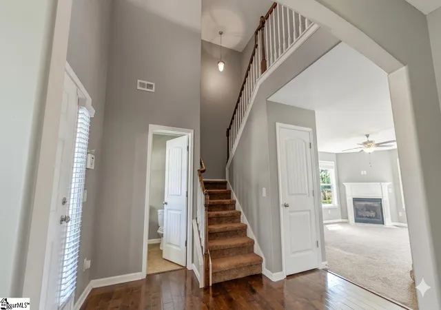 Photo 3 of Single family home for sale at 104 Terilyn Ct, Greenville, SC 29611 | MLS# 1594775 | Listing updated on 2026-09-14