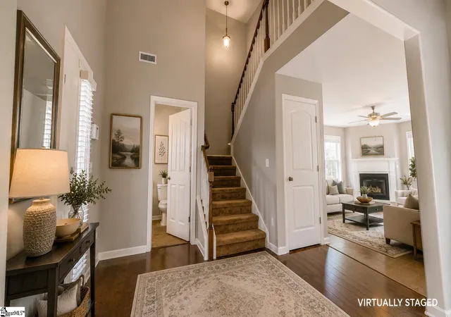 Photo 4 of Single family home for sale at 104 Terilyn Ct, Greenville, SC 29611 | MLS# 1594775 | Listing updated on 2026-09-14