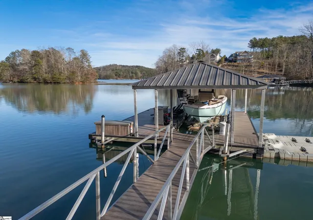Homes for sale in Six Mile, SC | 104 Hunter Hill Cir #Lot 21 Harborside, Six Mile, SC 29682 | MLS# 1579587