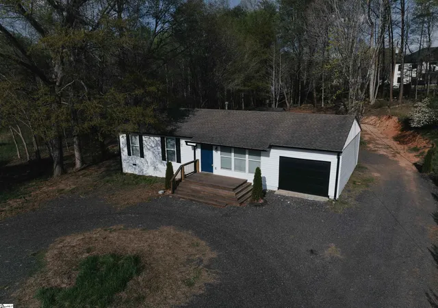 Photo 50 of Single family home for sale at 344 Bobo Rd, Wellford, SC 29385 | MLS# 1586311 | Listing updated on 2026-08-22
