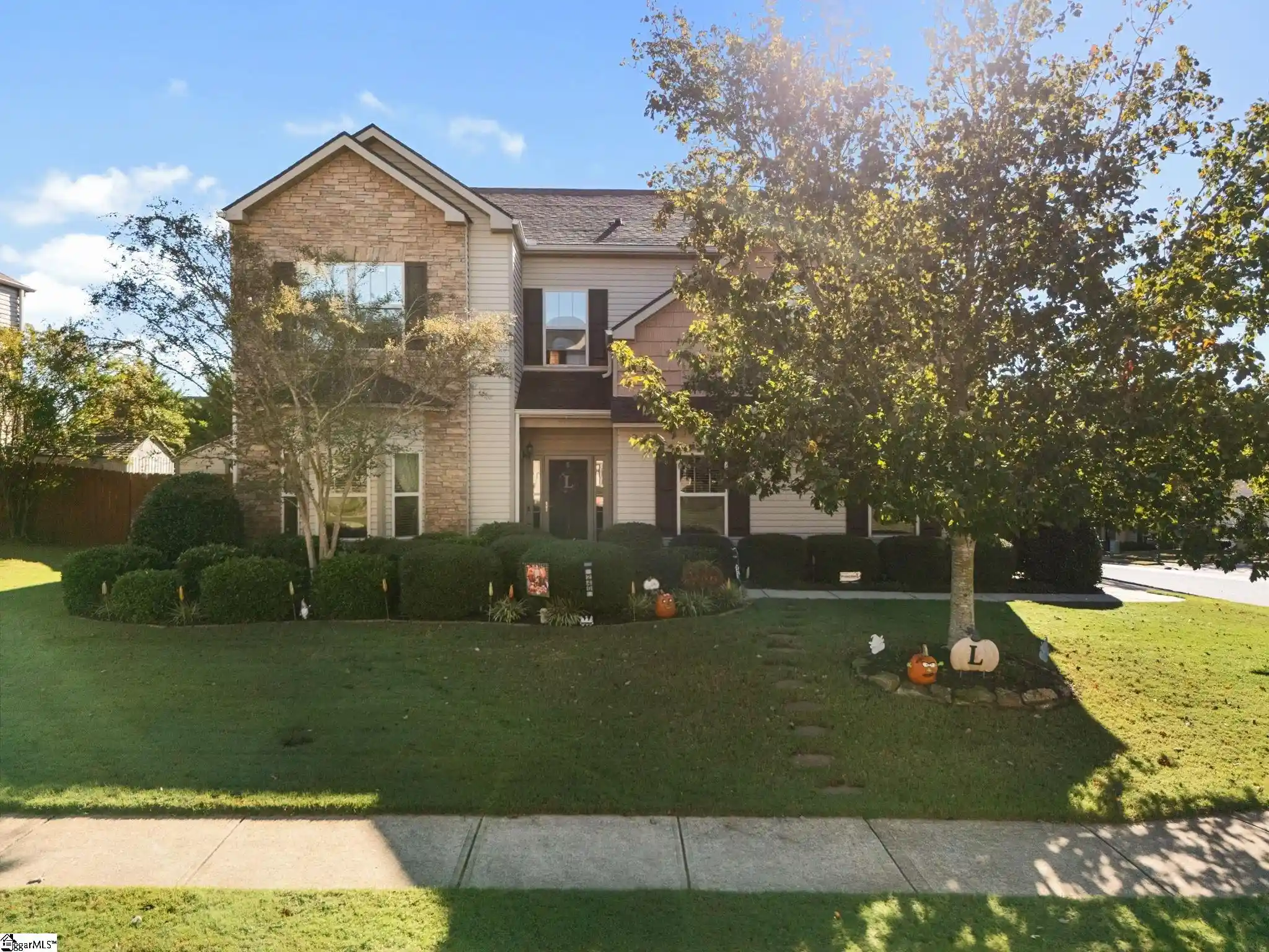 Photo 1 of Single family home for sale at 240 St Lucie Dr, Simpsonville, SC 29681 | MLS# 1606676 | Listing updated on 2026-10-21