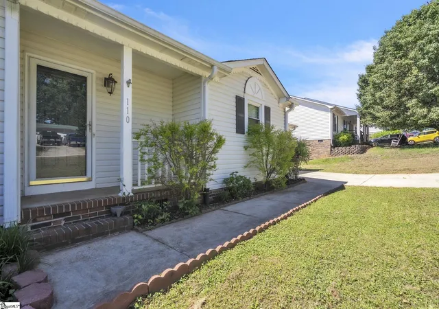 Photo 3 of Single family home for sale at 110 Apollo Ave, Greer, SC 29651 | MLS# 1591957 | Listing updated on 2026-08-13
