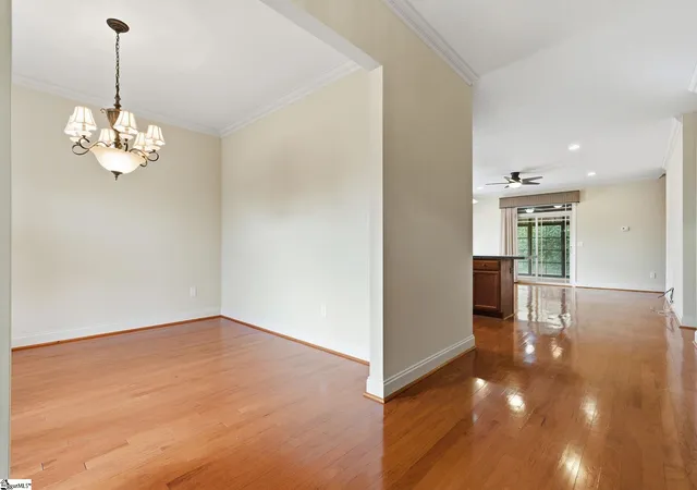 Photo 4 of Single family home for sale at 32 Dolerite Dr, Taylors, SC 29687 | MLS# 1583386 | Listing updated on 2026-10-22