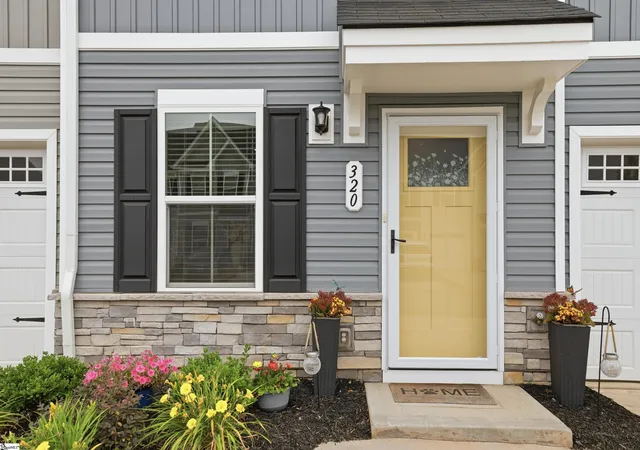 Photo 3 of Townhouse for sale at 320 Kensley Dr, Greenville, SC 29617 | MLS# 1593147 | Listing updated on 2026-09-14