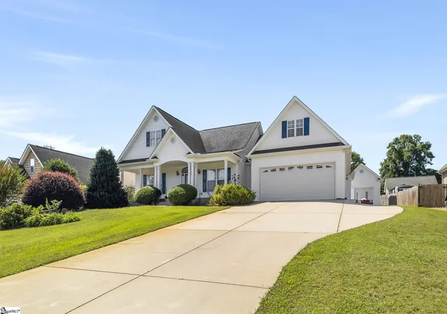 Photo 2 of Single family home for sale at 139 Riverwalk Dr, Lyman, SC 29365 | MLS# 1600306 | Listing updated on 2026-08-27