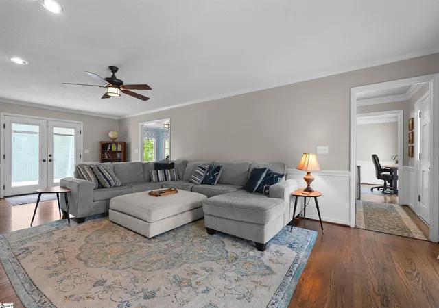 Homes for sale in Easley, SC | 901 Huntington Rd, Easley, SC 29642 | MLS# 1588764