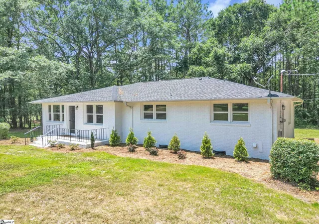 Homes for sale in Lyman, SC | 919 Hampton Rd, Lyman, SC 29365 | MLS# 1597600