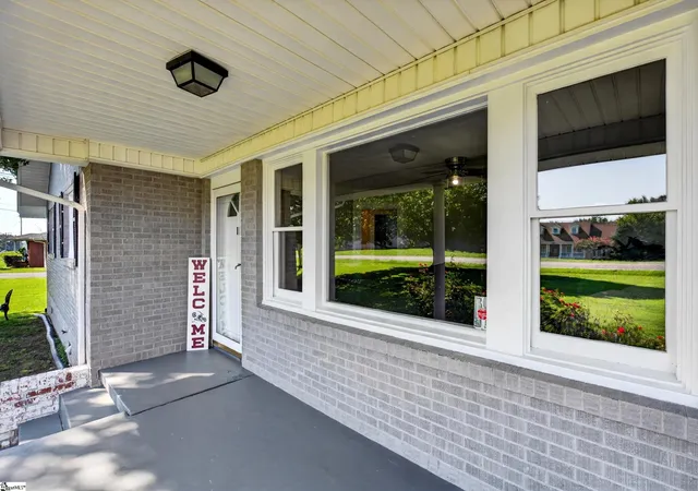 Photo 3 of Single family home for sale at 1758 Abner Creek Rd, Greer, SC 29651 | MLS# 1598347 | Listing updated on 2026-09-17