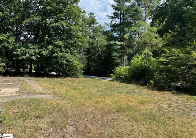 Photo 3 of House for sale at Cone St, Greenville, SC 29609 | MLS# 1596897 | Listing updated on 2026-07-07
