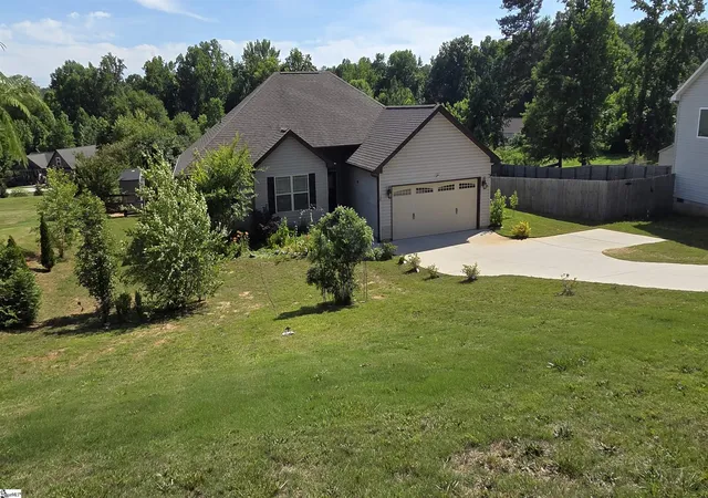 Homes for sale in Lyman, SC | 34 Montgomery Rd, Lyman, SC 29365 | MLS# 1594088