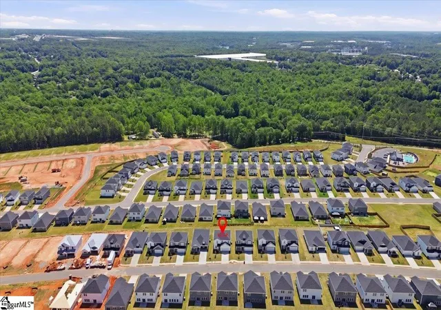 Photo 33 of Sale Pending at 1565 Erindale Dr, Wellford, SC 29385 | MLS# 1598218 | Listing updated on 2026-08-26