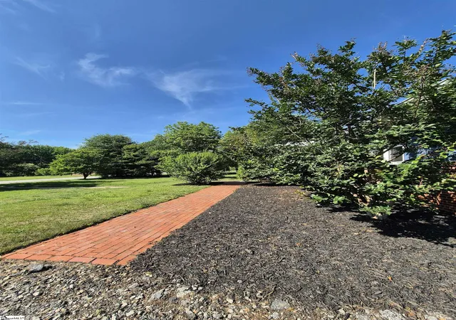 Photo 3 of Single family home for sale at 191 Pershing St, Spartanburg, SC 29302 | MLS# 1600967 | Listing updated on 2026-10-20