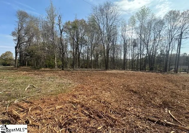 3rd image of 0 Circle Rd, Greer, SC 29651 | MLS# 1592399