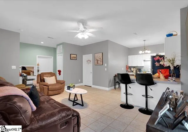 Photo 3 of Single family home for sale at 214 Deerwood Trl, Walhalla, SC 29691 | MLS# 1599279 | Listing updated on 2026-09-23