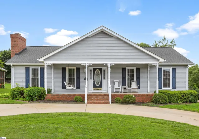 Homes for sale in Greer, SC | 114 Fairview Pl, Greer, SC 29651 | MLS# 1594432