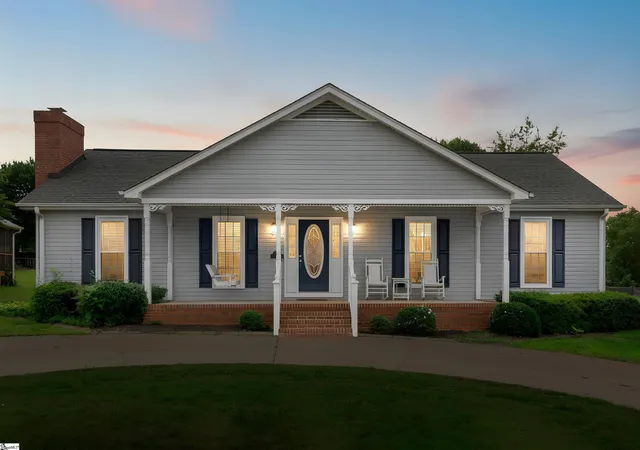 Homes for sale in Greer, SC | 114 Fairview Pl, Greer, SC 29651 | MLS# 1594432