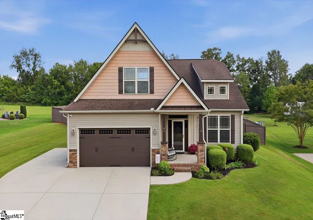 Homes for sale in Taylors, SC | 47 Rising Meadow Ln, Taylors, SC 29687 | MLS# 1596332