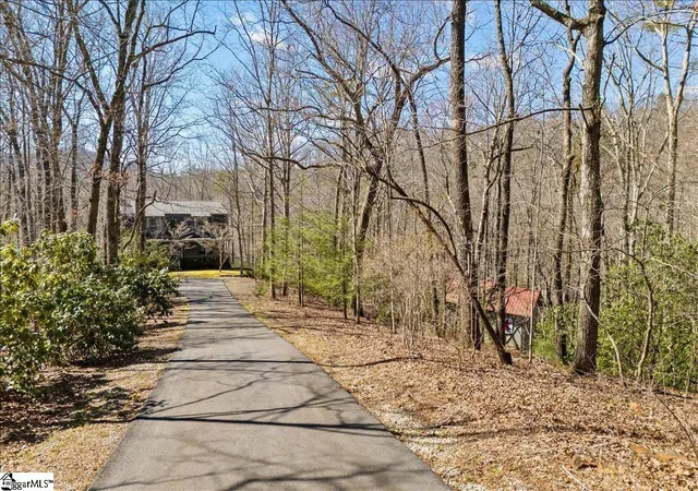 Photo 2 of Single family home for sale at 512 Doe Run, Pickens, SC 29671 | MLS# 1598939 | Listing updated on 2026-10-06