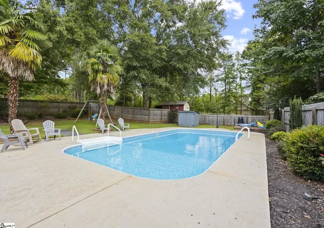 Photo 2 of Single family home for sale at 15 Morningdale Dr, Travelers Rest, SC 29690 | MLS# 1602092 | Listing updated on 2026-08-27