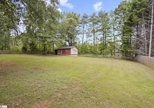 Photo 3 of Single family home for sale at 15 Morningdale Dr, Travelers Rest, SC 29690 | MLS# 1602092 | Listing updated on 2026-08-27