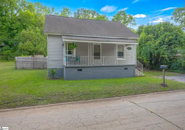 3rd image of 38 S 6Th St, Greenville, SC 29611 | MLS# 1597215