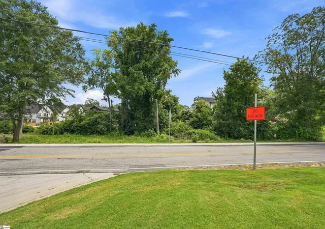 Photo 2 of Land for sale at 107 Guess St, Greenville, SC 29605 | MLS# 1599708 | Listing updated on 2026-08-10