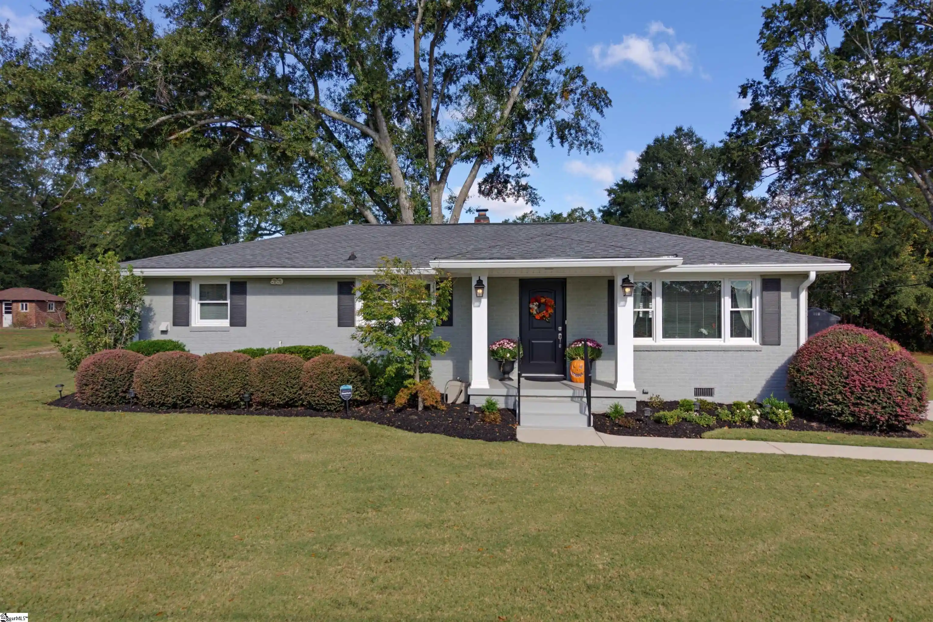 Photo 1 of Single family home for sale at 111 S Pliney Cir, Simpsonville, SC 29681 | MLS# 1606974 | Listing updated on 2026-10-24