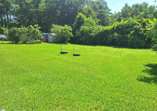 4th image of 107 Pine Rd, Laurens, SC 29360 | MLS# 1566426