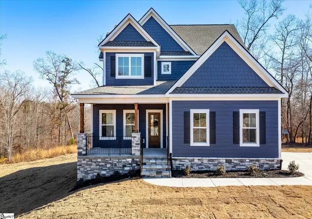 Photo 2 of Single family home for sale at 408 Falcons Lair West Dr, Walhalla, SC 29691 | MLS# 1580938 | Listing updated on 2026-09-04