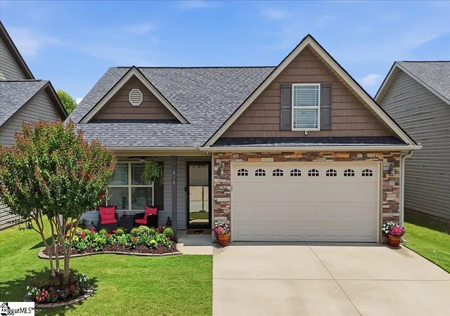 Homes for sale in Boiling Springs, SC | 414 Aniken Cir, Boiling Springs, SC 29316 | MLS# 1595846