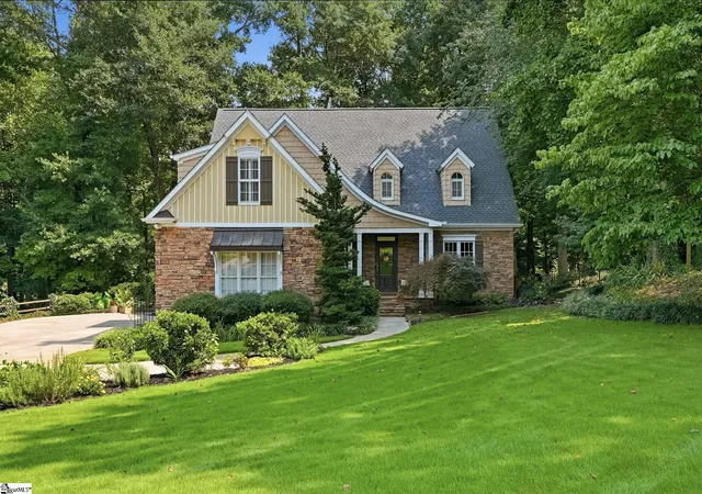 Photo 1 of Single family home for sale at 123 Birch River Rd, Greenville, SC 29611 | MLS# 1599511 | Listing updated on 2026-09-12