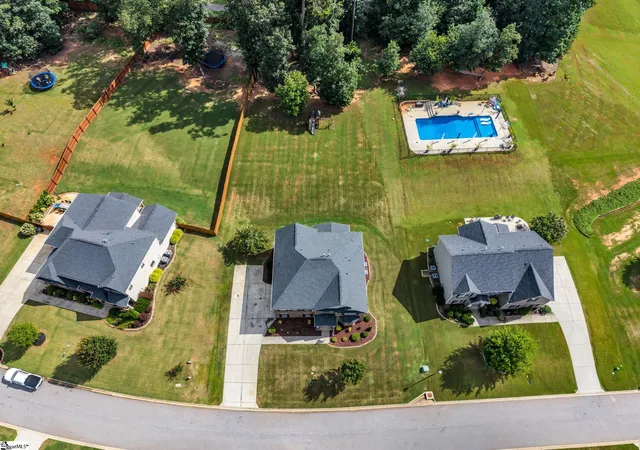 Photo 50 of Single family home for sale at 122 James Lake Wy, Easley, SC 29642 | MLS# 1600320 | Listing updated on 2026-10-04