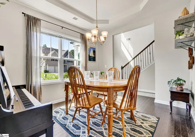 Photo 3 of Single family home for sale at 411 Jones Peak Dr, Simpsonville, SC 29681 | MLS# 1597076 | Listing updated on 2026-10-17