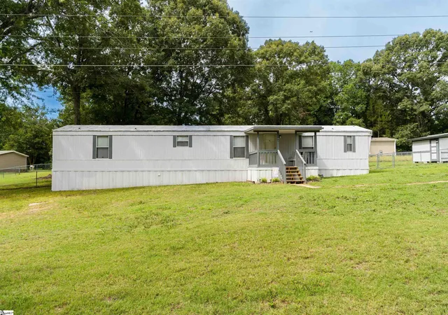 Homes for sale in Pacolet, SC | 141 Dogwood St, Pacolet, SC 29372 | MLS# 1596660
