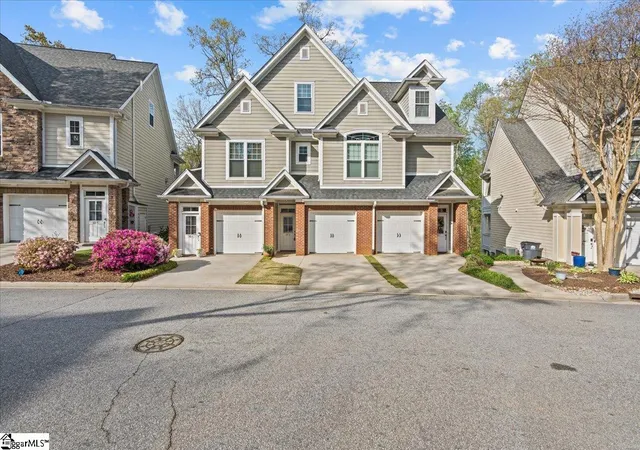 1st image of 10 Edge Ct #Unit B, Greenville, SC 29609 | MLS# 1553183