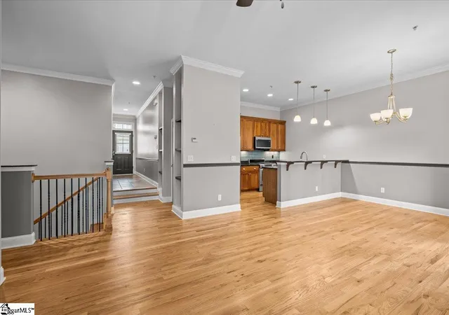 2nd image of 10 Edge Ct #Unit B, Greenville, SC 29609 | MLS# 1553183