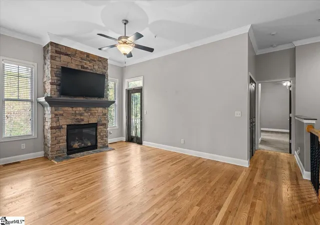 4th image of 10 Edge Ct, Greenville, SC 29609