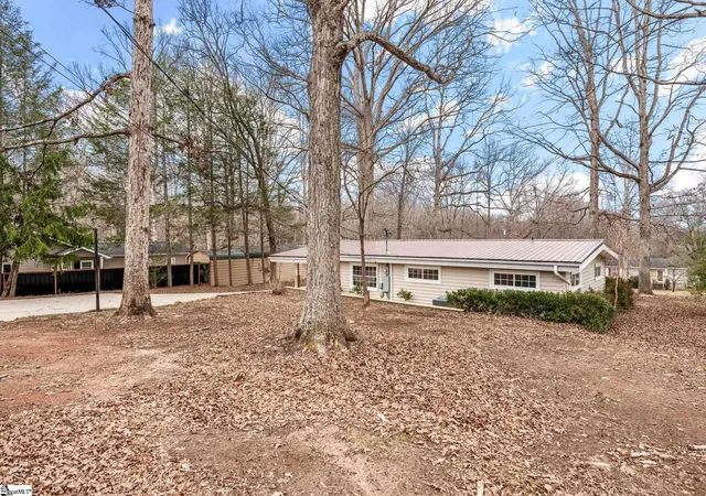 Homes for sale in Travelers Rest, SC | 407 Dogwood Lane Ext Ext, Travelers Rest, SC 29690 | MLS# 1582604