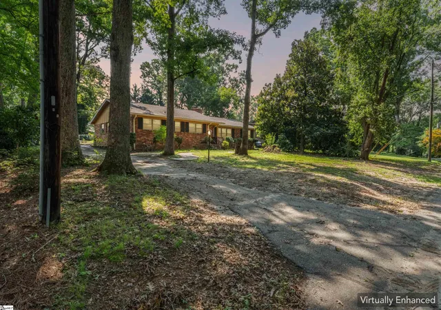 Photo 1 of Single family home for sale at 213 Dellrose Cir, Taylors, SC 29687 | MLS# 1599346 | Listing updated on 2026-08-14