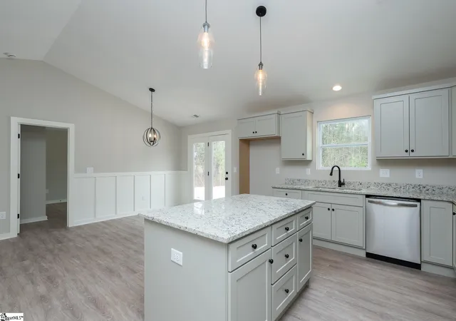 5th image of 10002 Hwy 252, Ware Shoals, SC 29692 | MLS# 1577205