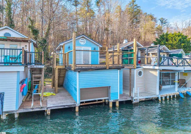 1st image of 1700 W Lakeshore Dr, Landrum, SC 29356 | MLS# 1586388