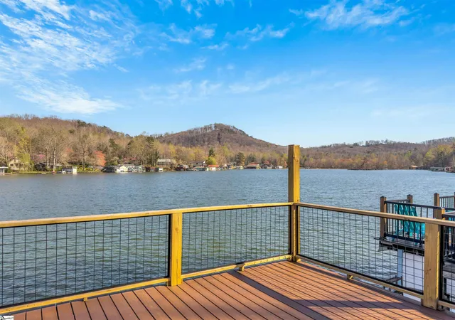 4th image of 1700 W Lakeshore Dr, Landrum, SC 29356 | MLS# 1586388