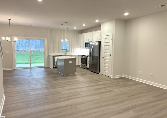 Photo 2 of Townhouse for sale at 250 Taylor Woods Ct, Greenville, SC 29607 | MLS# 1592257 | Listing updated on 2026-08-06