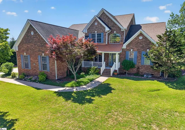 Photo 1 of Single family home for sale at 24 Laurelcrest Ln, Travelers Rest, SC 29690 | MLS# 1592247 | Listing updated on 2026-09-08