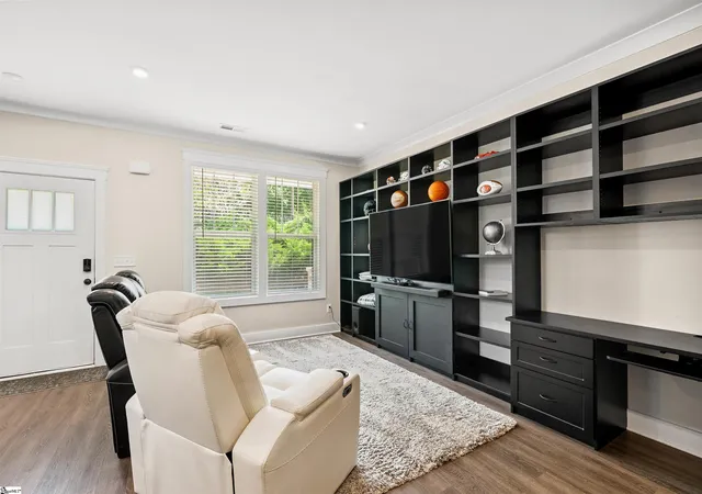 Photo 3 of Townhouse for sale at 516 Guess St, Greenville, SC 29605 | MLS# 1580503 | Listing updated on 2026-07-24