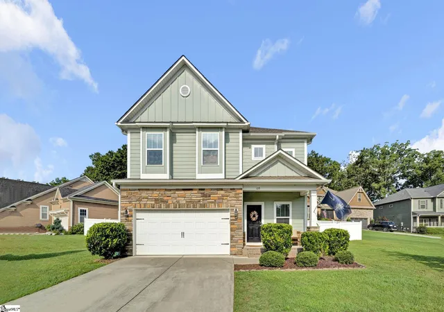 Photo 1 of Single family home for sale at 109 Brierfield Wy, Fountain Inn, SC 29644 | MLS# 1599340 | Listing updated on 2026-07-31